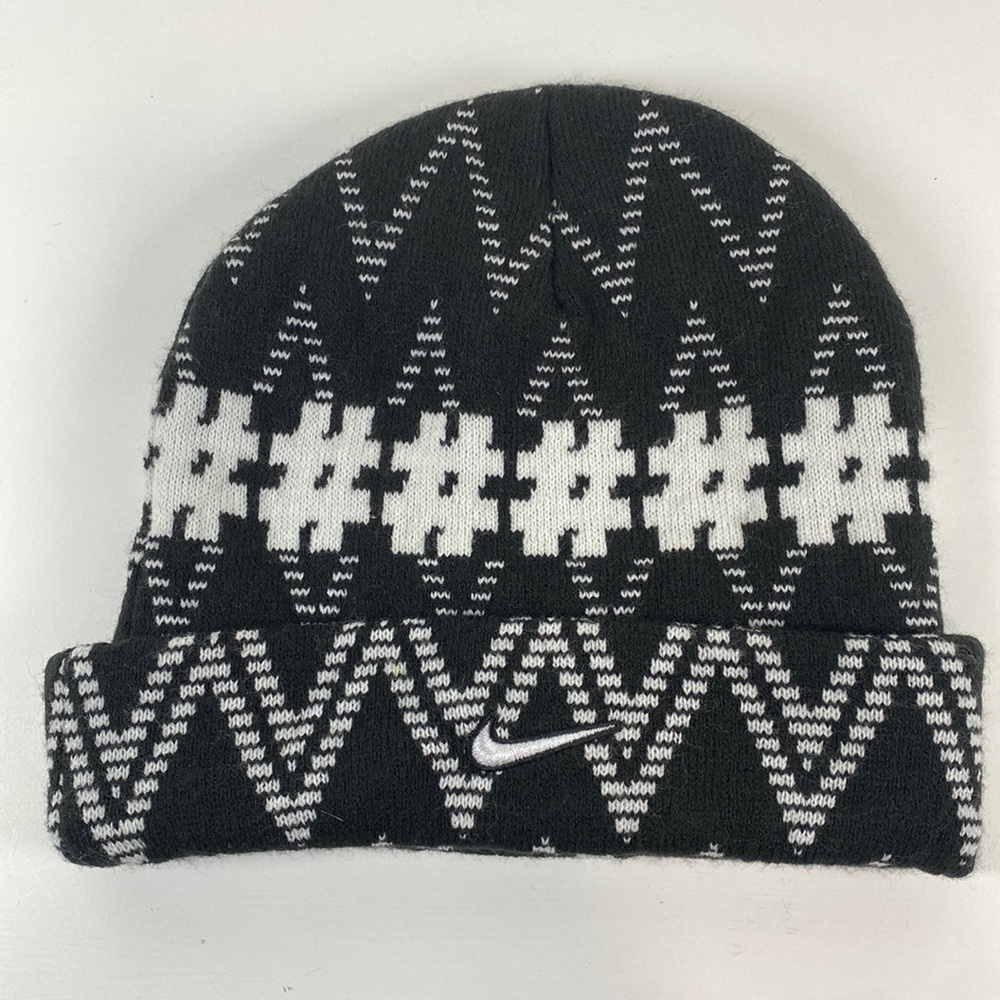 Nike Sportswear beanie